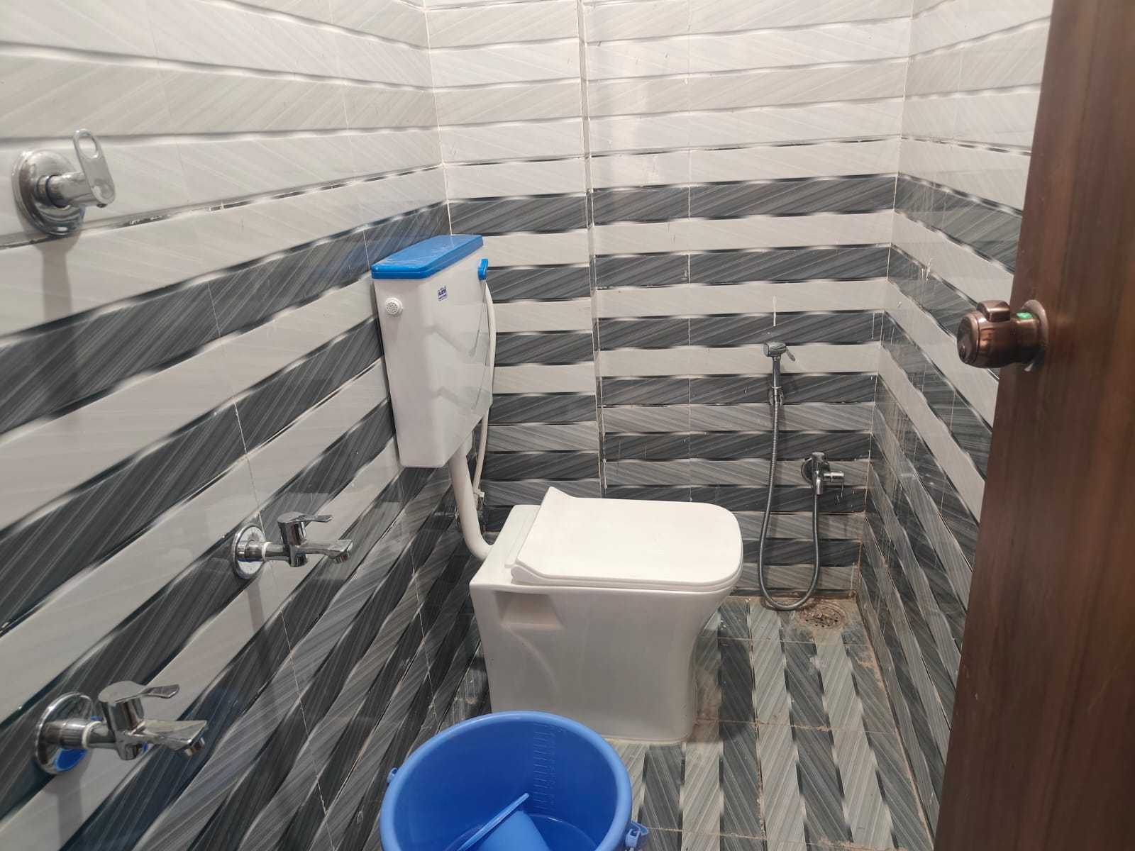 Hotel O Vinit Guest House Lodging And Boarding - Tap to explore photos