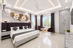 Paramhans Hotel 