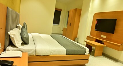 Hotel Aakar Room Type - Deluxe Ac