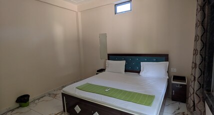 Apne Ram Room Type - Double Room NonAc