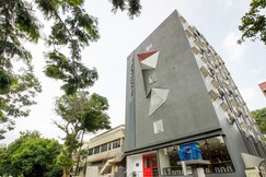 Super OYO TOWNHOUSE NEAR ESI HOSPITAL, SR NAGAR