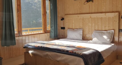 Jibhi Vista Room Type - room 2