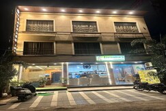 FabHotel New Saurabh Inn