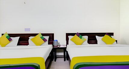 Hotel Pragati Palace Room Type - Family Room