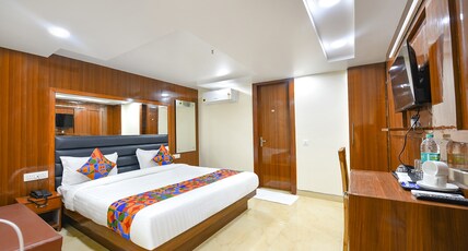 FabHotel Mona International Room Type - Premium Room