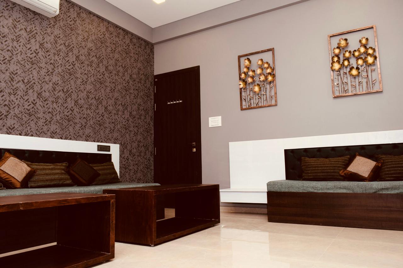 RockFort Villa - 4BHK, Private Pool WITH Club House - Tap to explore photos