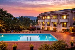 The Dhanhills - A Valley View Hotel In Panchgani