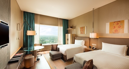 Conrad Pune- Luxury by Hilton Room Type - Double Queen Executive Room- Lounge Access & Cocktails with Bathtub Conrad Pune- Luxury by Hilton Room Type - Double Queen Executive Room- Lounge Access & Cocktails with Bathtub