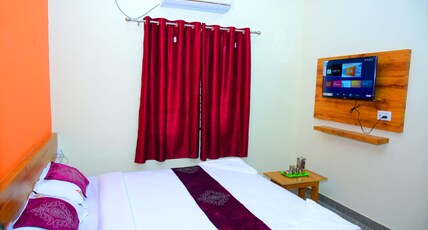 Friends lodging and boarding, bangalore Room Type - Ac room