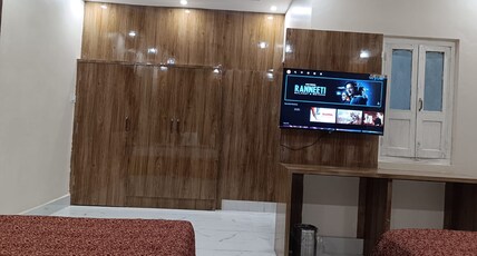 Vrrinda By GRB Room Type - Family Room