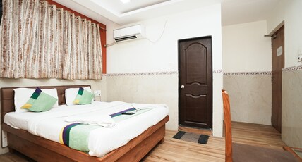 Hotel Sai Bansi Residency Room Type - Ac Standard Room