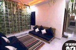 the Bachelor s Den Rohini