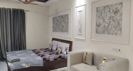 Ally Studios III Room Type - Bedroom