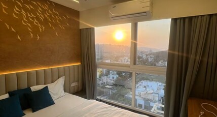 Spacious Studio Apt High Floor Private By Abhibha Stays in Pashan Pune Room Type - Solace spacious studio service apartment