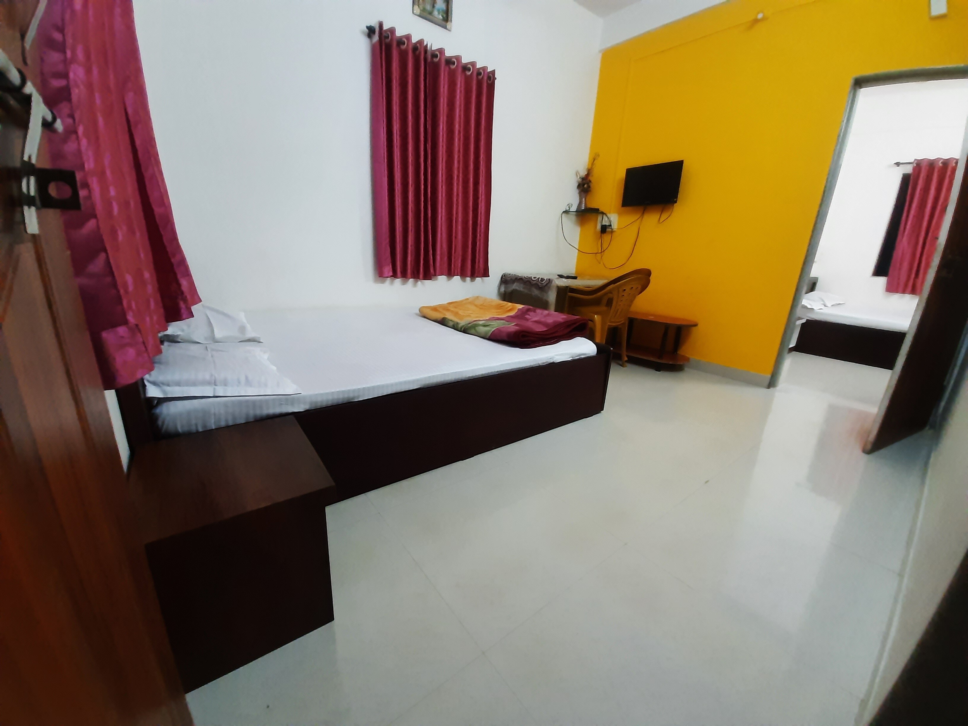 Trimurti Holiday Home - Tap to explore photos