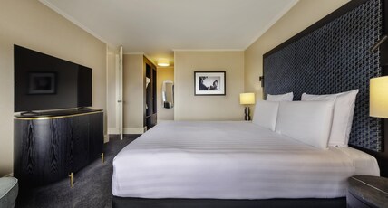Pullman Auckland Room Type - JUNIOR SUITE, One King Bed