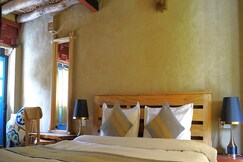 Moljoks Heritage House