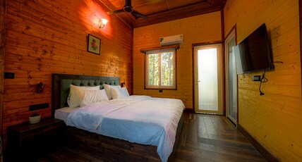 Amar Kuti Cottages Room Type - Glass Room