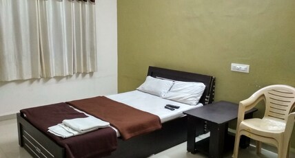 Hotel Arpita Lodges Room Type - Single Room