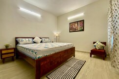 Pinkvalley Homestay Entire Home 2BR With Parking