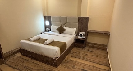 Hotel Crystal Castle Room Type - Deluxe Room Hotel Crystal Castle Room Type - Deluxe Room
