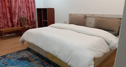 Broadview Guest House Room Type - Deluxe Room