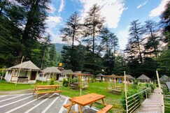 Kasol Camps | Huts & Cottages