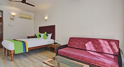 Santa Monica Resort-Calangute Room Type - Standard Room with Balcony