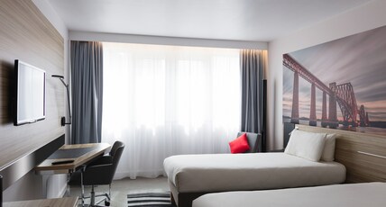 Novotel Edinburgh Centre Room Type - Standard room with 2 single beds