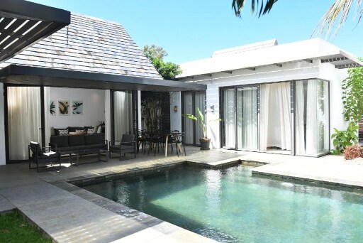 Palm Grove Villa by LOV - Tap to explore photos