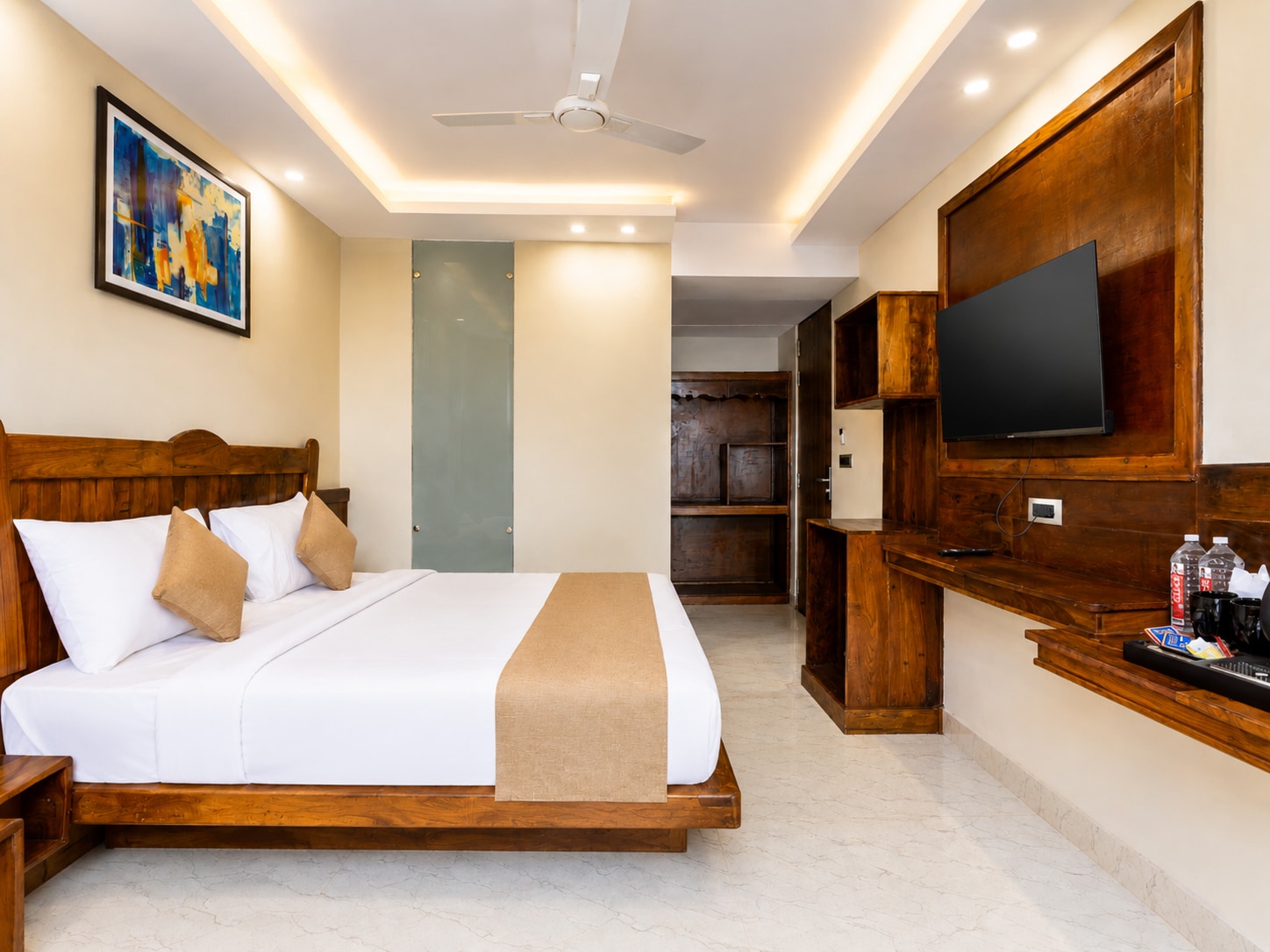 Ark Inn Rajpur Road - Tap to explore photos