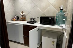 Modern 2 bhk   Spacious   Comfy