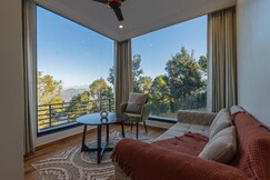 SaffronStays The Unwind Chalet: Bloom Suite