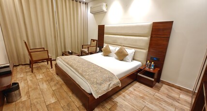 Hotel The Majestic Room Type - Super Deluxe Room