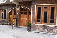 Address of Quinton Enclave Homestay | Rooms & Caretaker