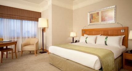 Holiday Inn Cairo Citystars Room Type - 1 Bedroom Suite 1 King Holiday Inn Cairo Citystars Room Type - 1 Bedroom Suite 1 King