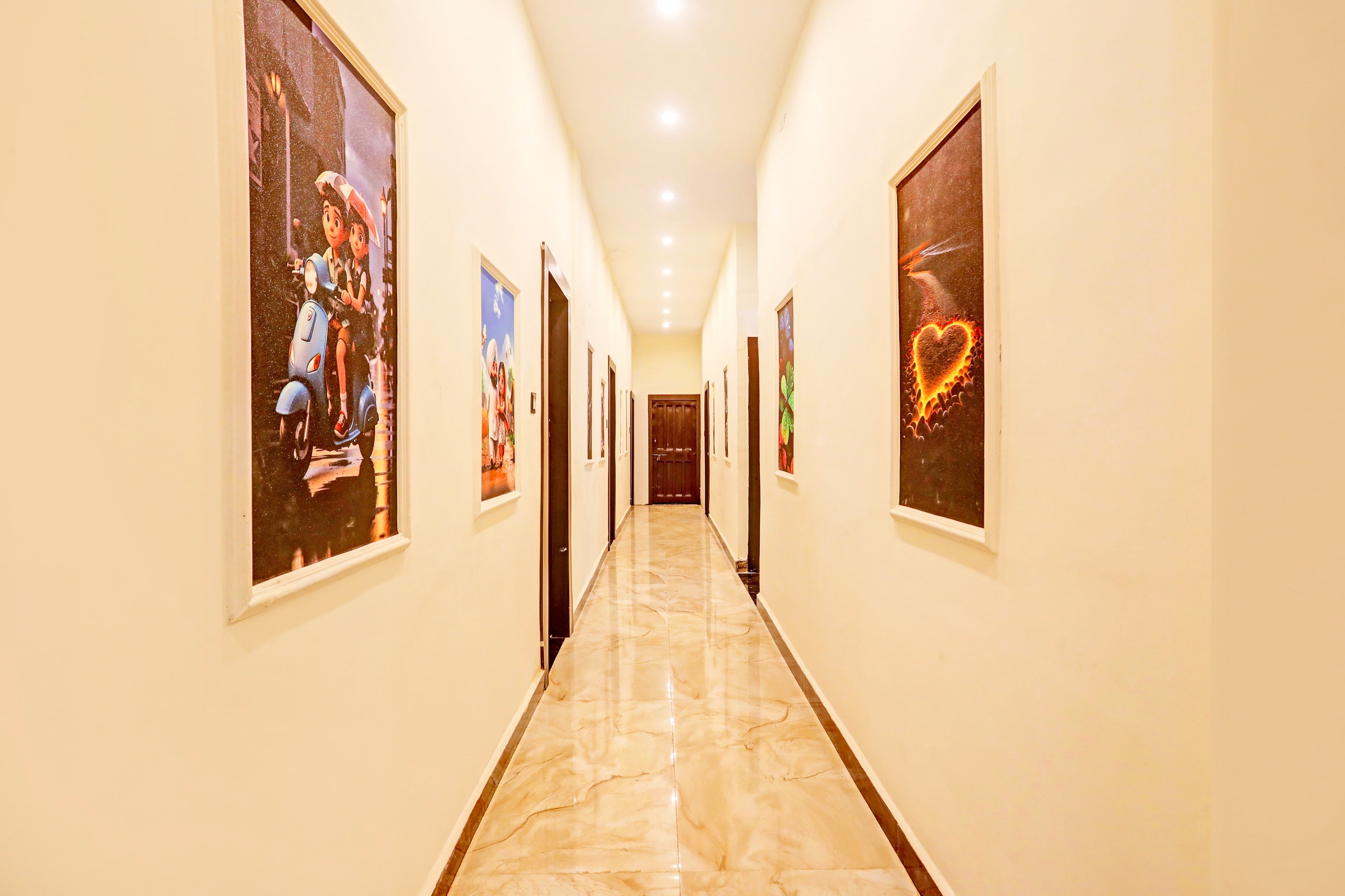 Main gallery