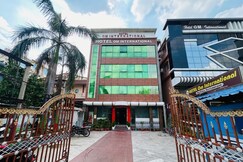 Hotel Om International