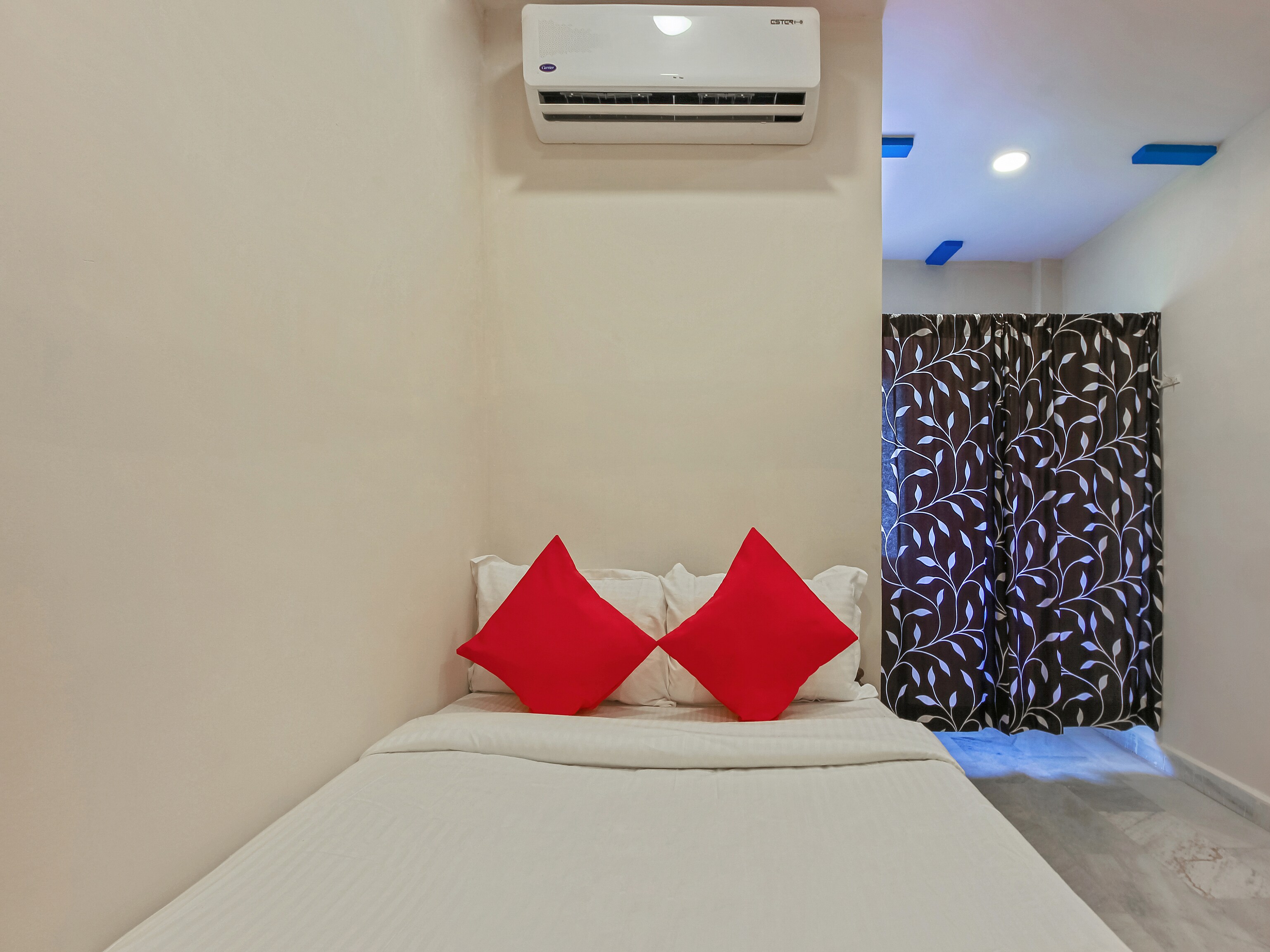 Hotel O Sri Balaji Lodge - Tap to explore photos