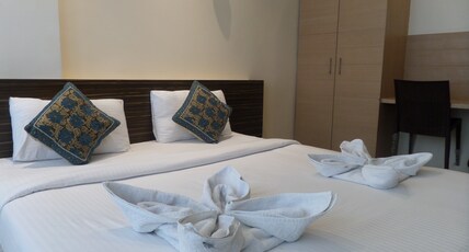 Hotel Saiprasad Executive Room Type - Deluxe Non AC Room