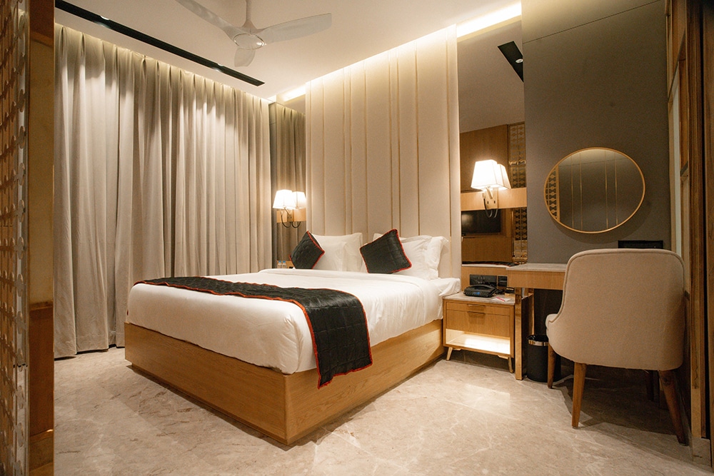 Hotel Grand Imperia - Tap to explore photos