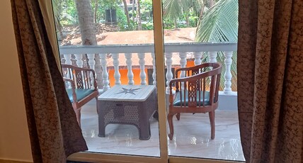 Chill Outs Morjim Room Type - Deluxe Apartments