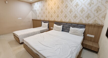 Hotel New Delhi Darbar Room Type - Executive Deluxe Rooms Hotel New Delhi Darbar Room Type - Executive Deluxe Rooms