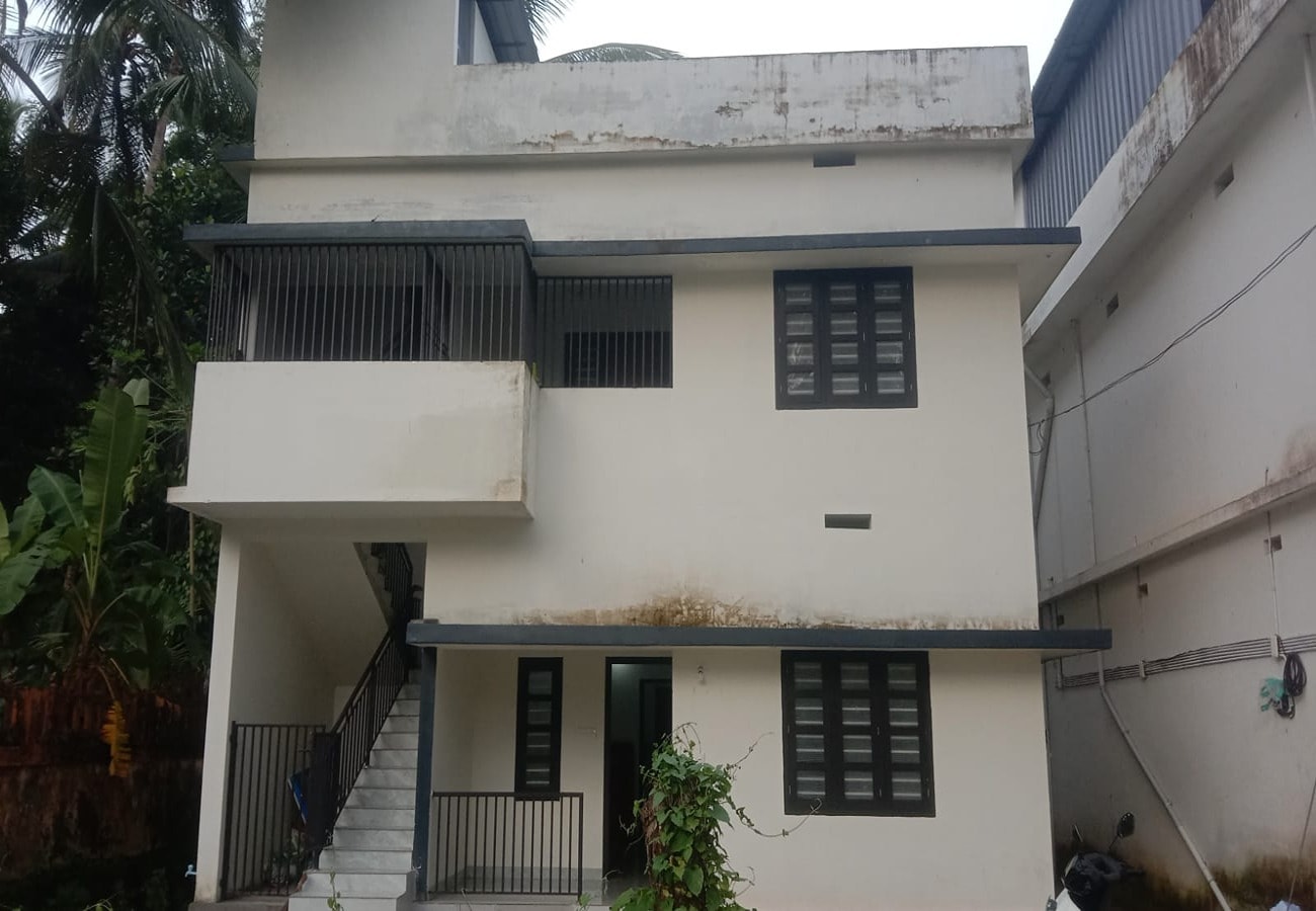 Ocean pearl villa 2 bhk house - Tap to explore photos