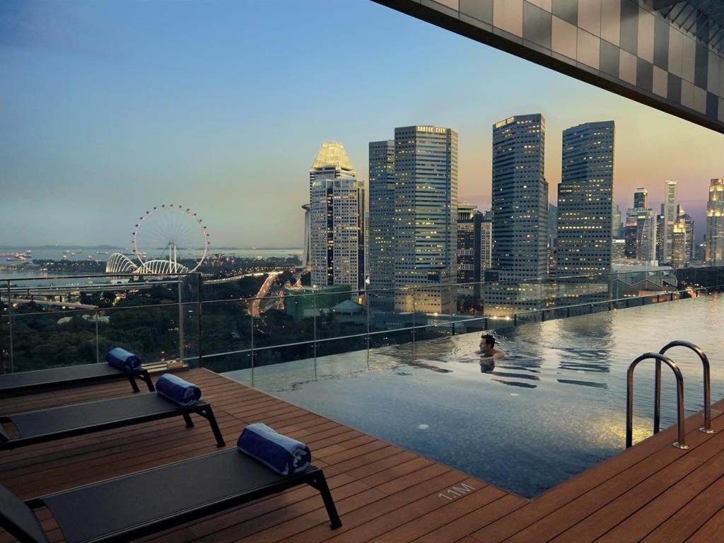 Pan Pacific Serviced Suites Beach Road - Tap to explore photos