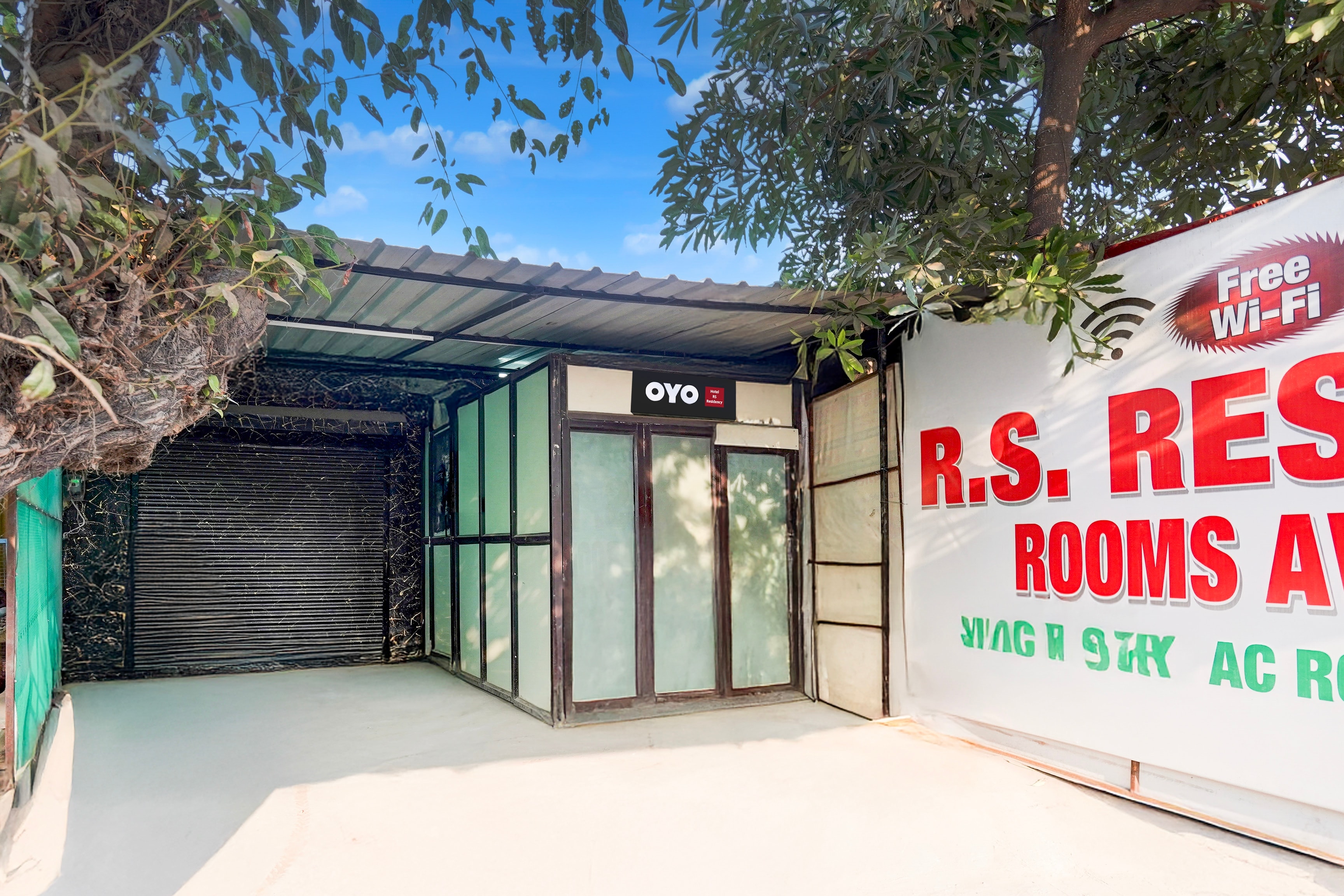Hotel O RS RESIDENCY - Tap to explore photos