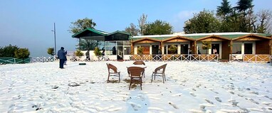 Celeb Resort