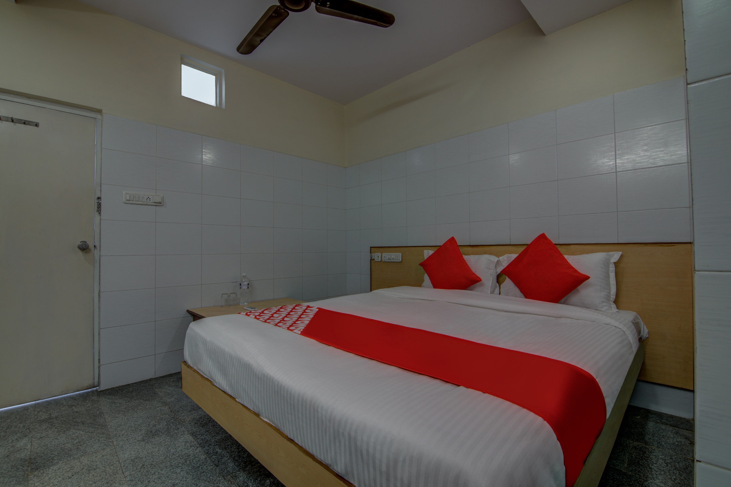 Hotel O Mayur's residency - Tap to explore photos