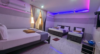 Hotel Panchavarnaa Room Type - 4 Bed Premier Family Suite Room - 2 split ACs Hotel Panchavarnaa Room Type - 4 Bed Premier Family Suite Room - 2 split ACs