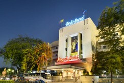 Royal Rattanakosin Hotel - Near Grand Palace & Khaosan Road